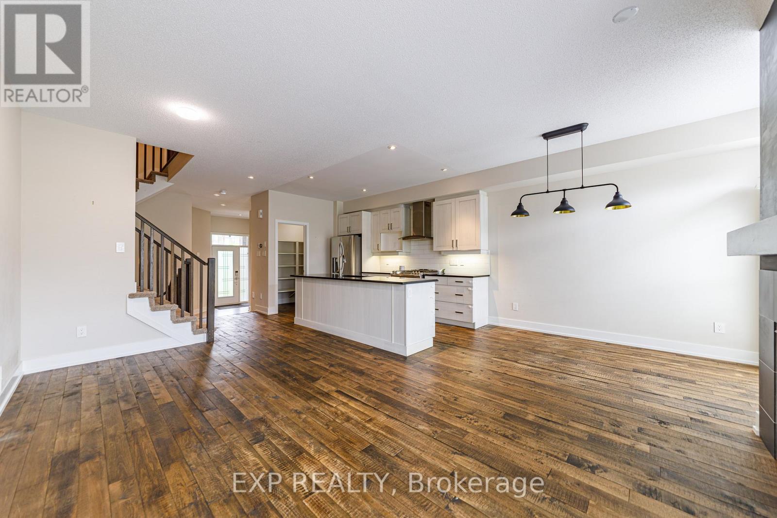 605 Tennant Way, Ottawa, Ontario  K4M 0C6 - Photo 9 - X13565984