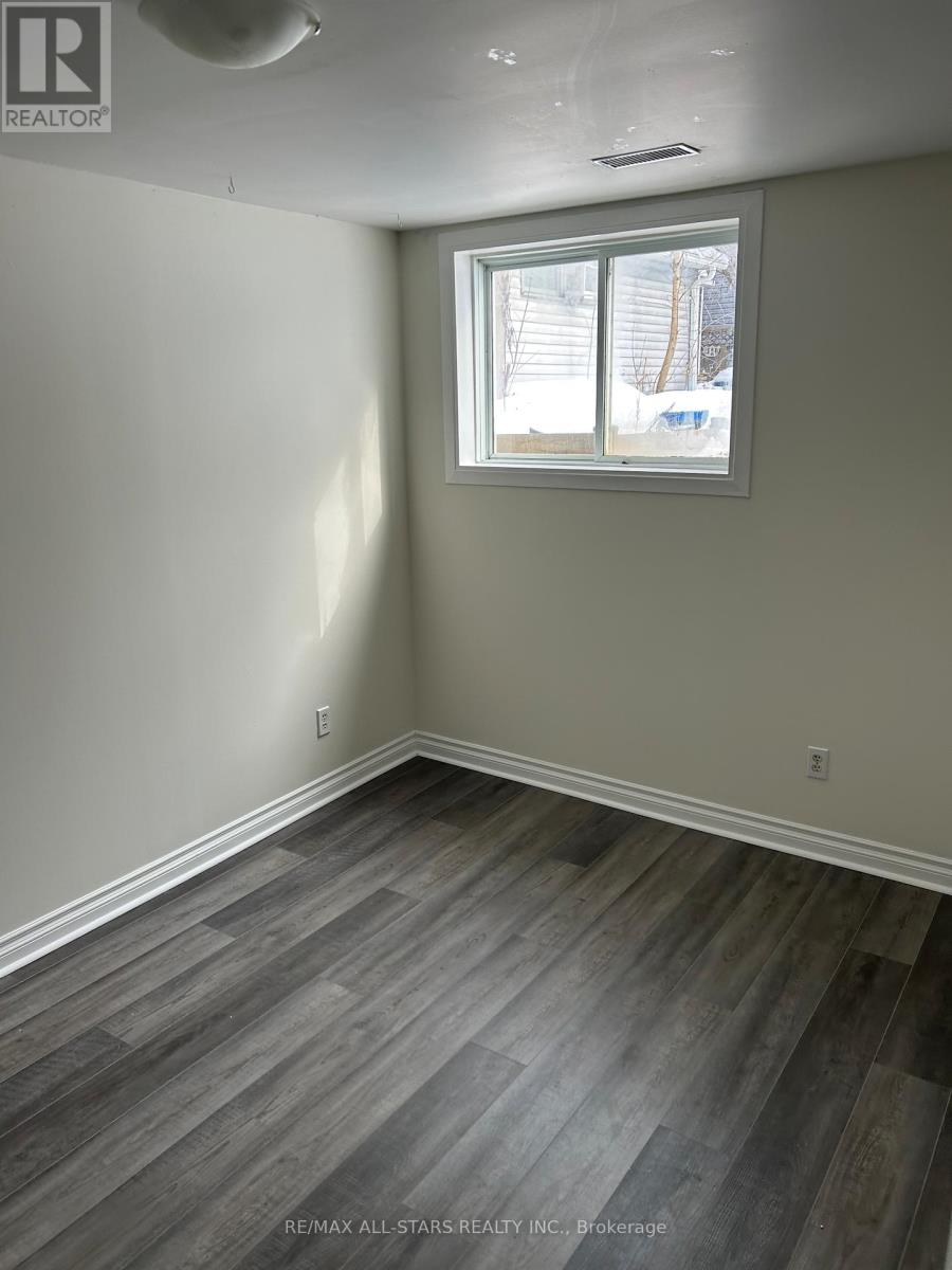 197 Pleasant Boulevard, Georgina, Ontario  L4P 2S7 - Photo 5 - N13565952