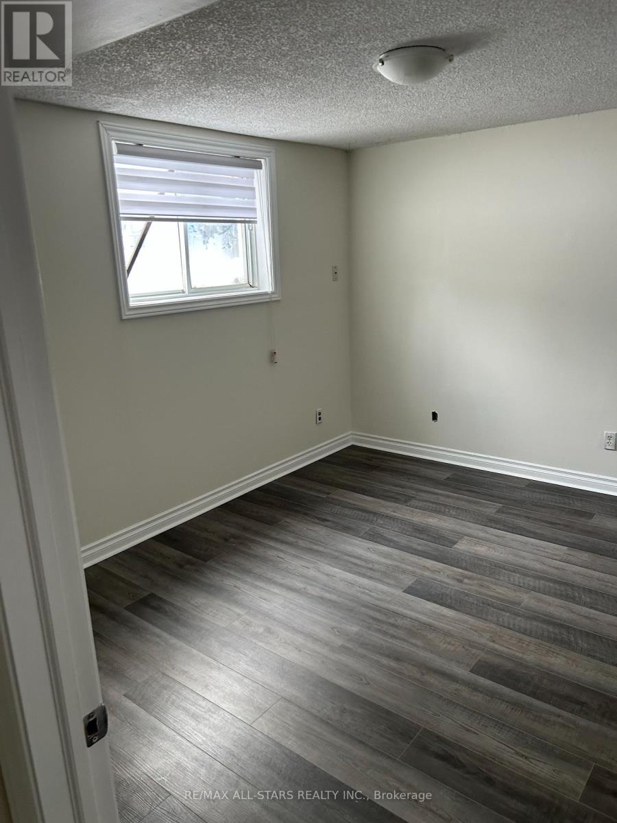 197 Pleasant Boulevard, Georgina, Ontario  L4P 2S7 - Photo 8 - N13565952