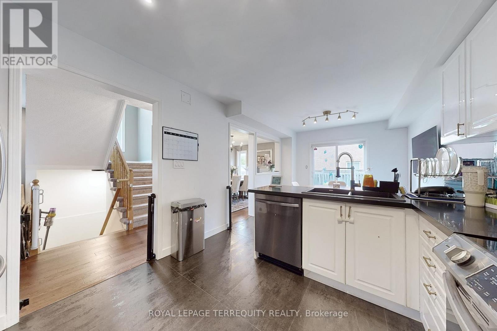 65 Lorridge Street, Richmond Hill, Ontario  L4E 3W5 - Photo 19 - N13565964