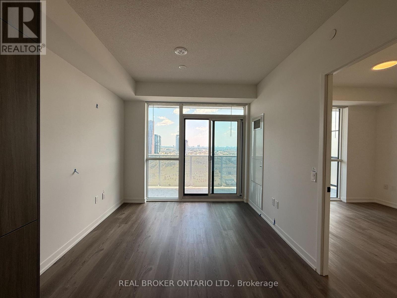 2507 - 28 Interchange Way, Vaughan (Vaughan Corporate Centre), Ontario  L4K 0P8 - Photo 10 - N13566178