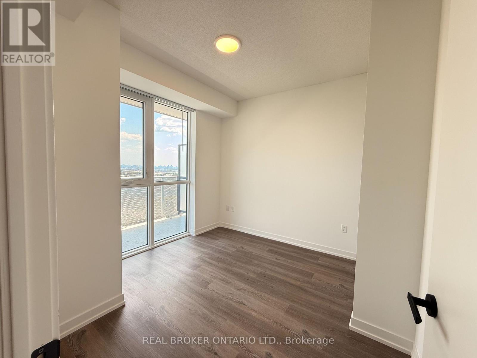 2507 - 28 Interchange Way, Vaughan (Vaughan Corporate Centre), Ontario  L4K 0P8 - Photo 15 - N13566178