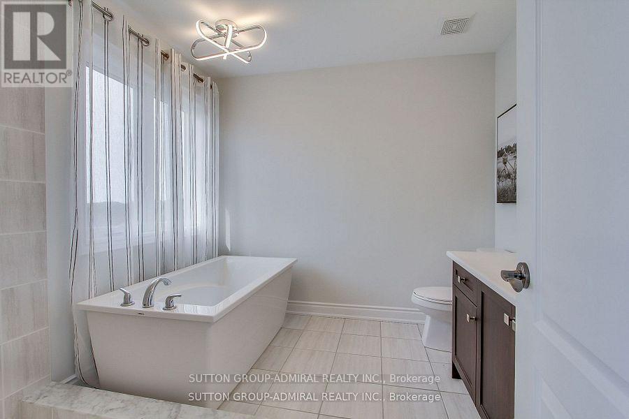 Rent 26 Oakmont Avenue, Oro-Medonte, Ontario  L0L 2L0 - Photo 29 - S13566086