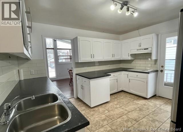 141-143 West Lane, Moncton, New Brunswick  E1C 6V1 - Photo 2 - NB144123