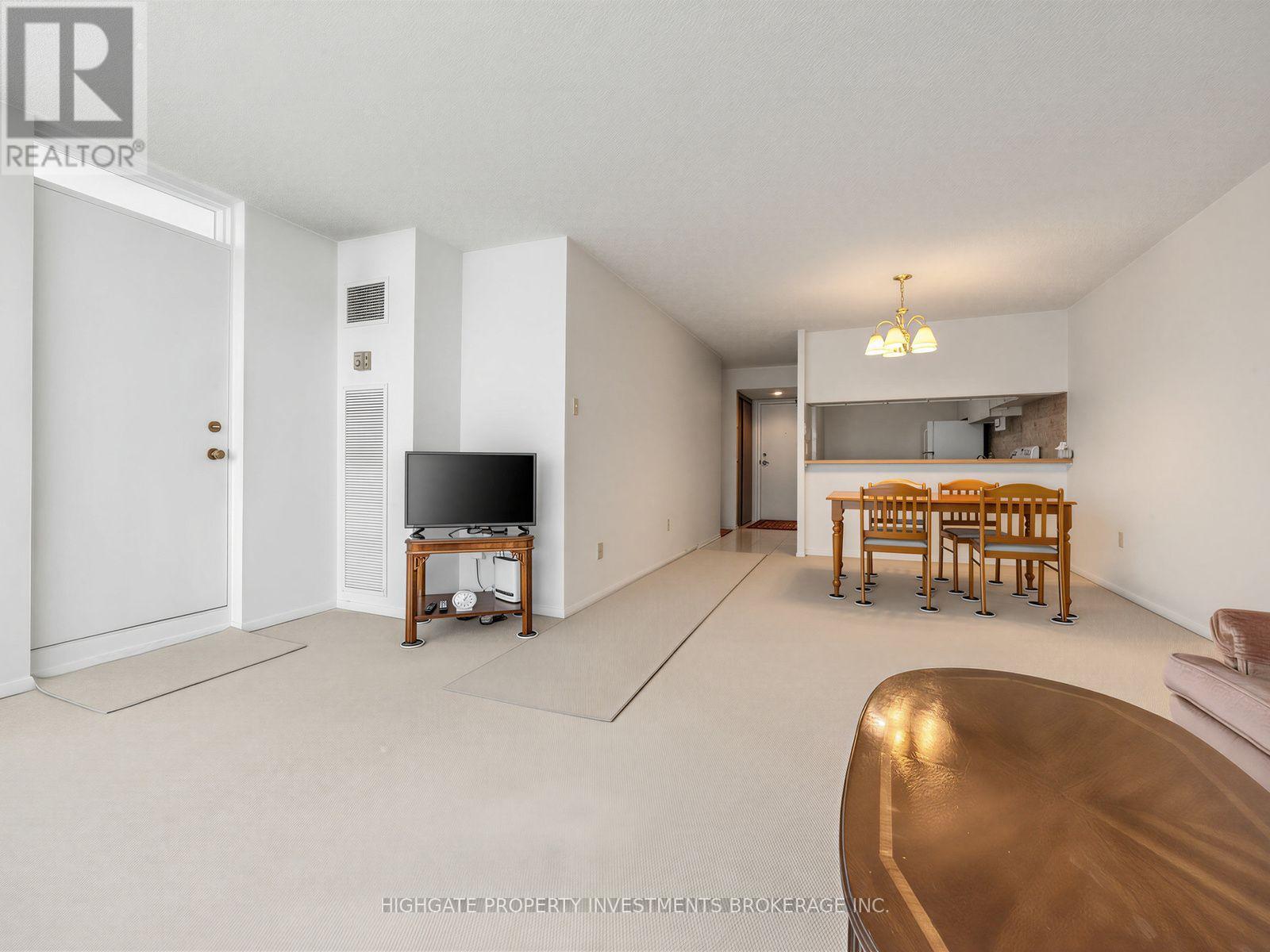 605 - 10 Martha Eaton Way, Toronto, Ontario  M6M 5B3 - Photo 17 - W13566030