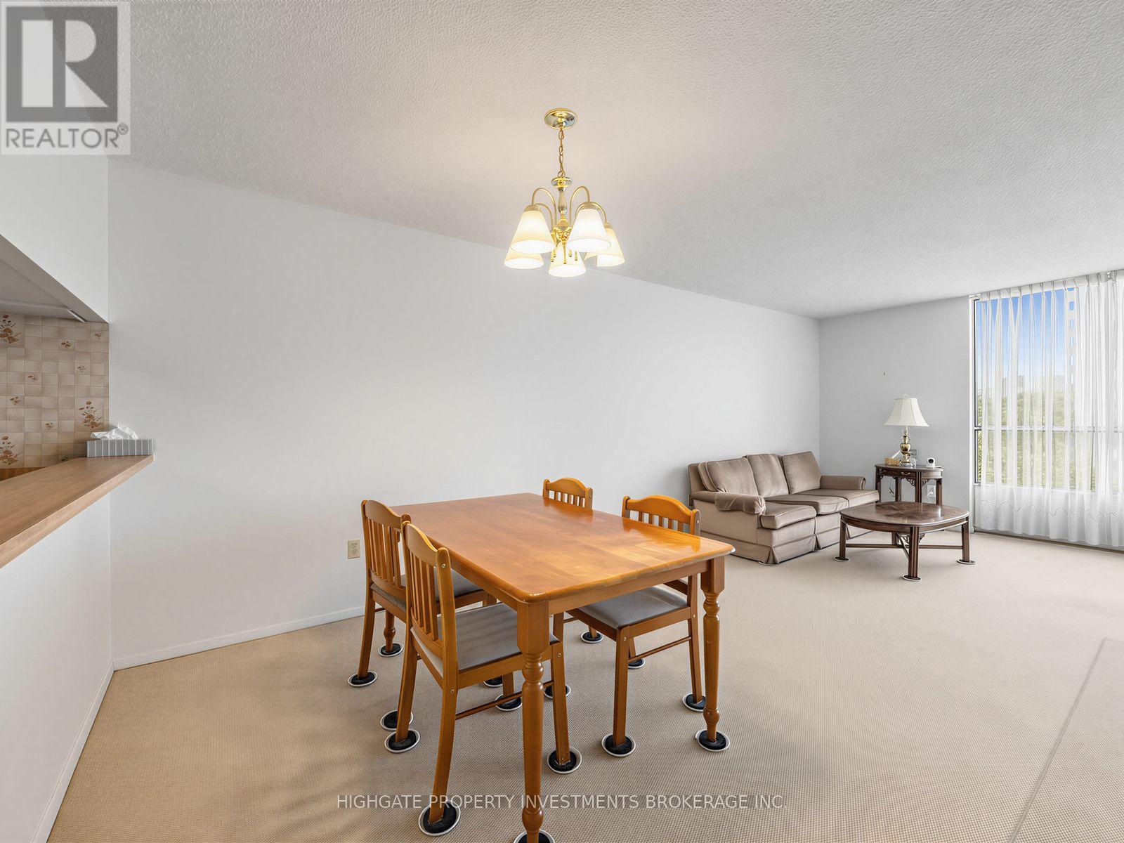 605 - 10 Martha Eaton Way, Toronto, Ontario  M6M 5B3 - Photo 9 - W13566030