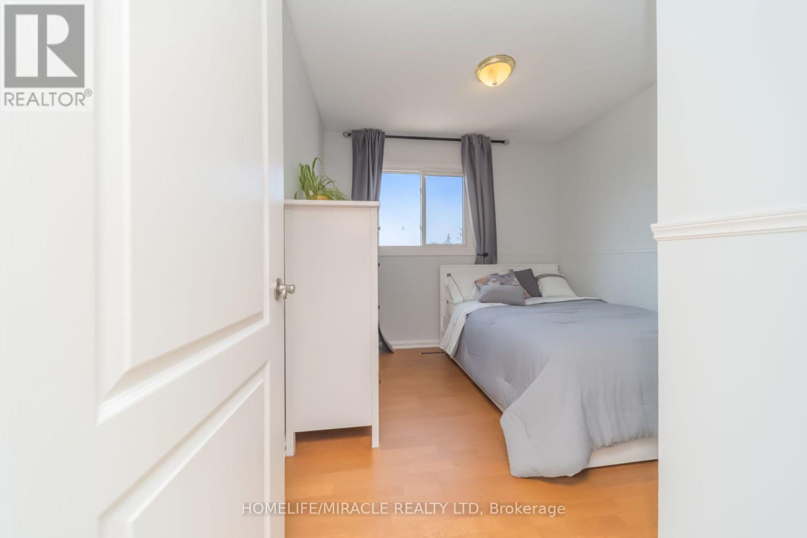 64 Aurora Place, Brampton, Ontario  L6Z 2A8 - Photo 19 - W13566056