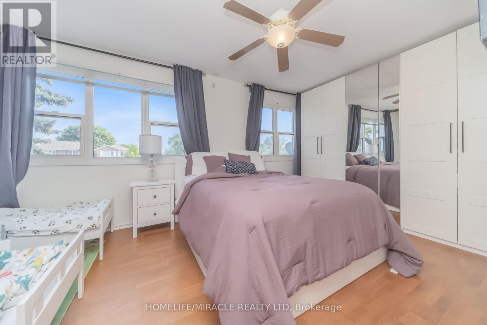 64 Aurora Place, Brampton, Ontario  L6Z 2A8 - Photo 23 - W13566056