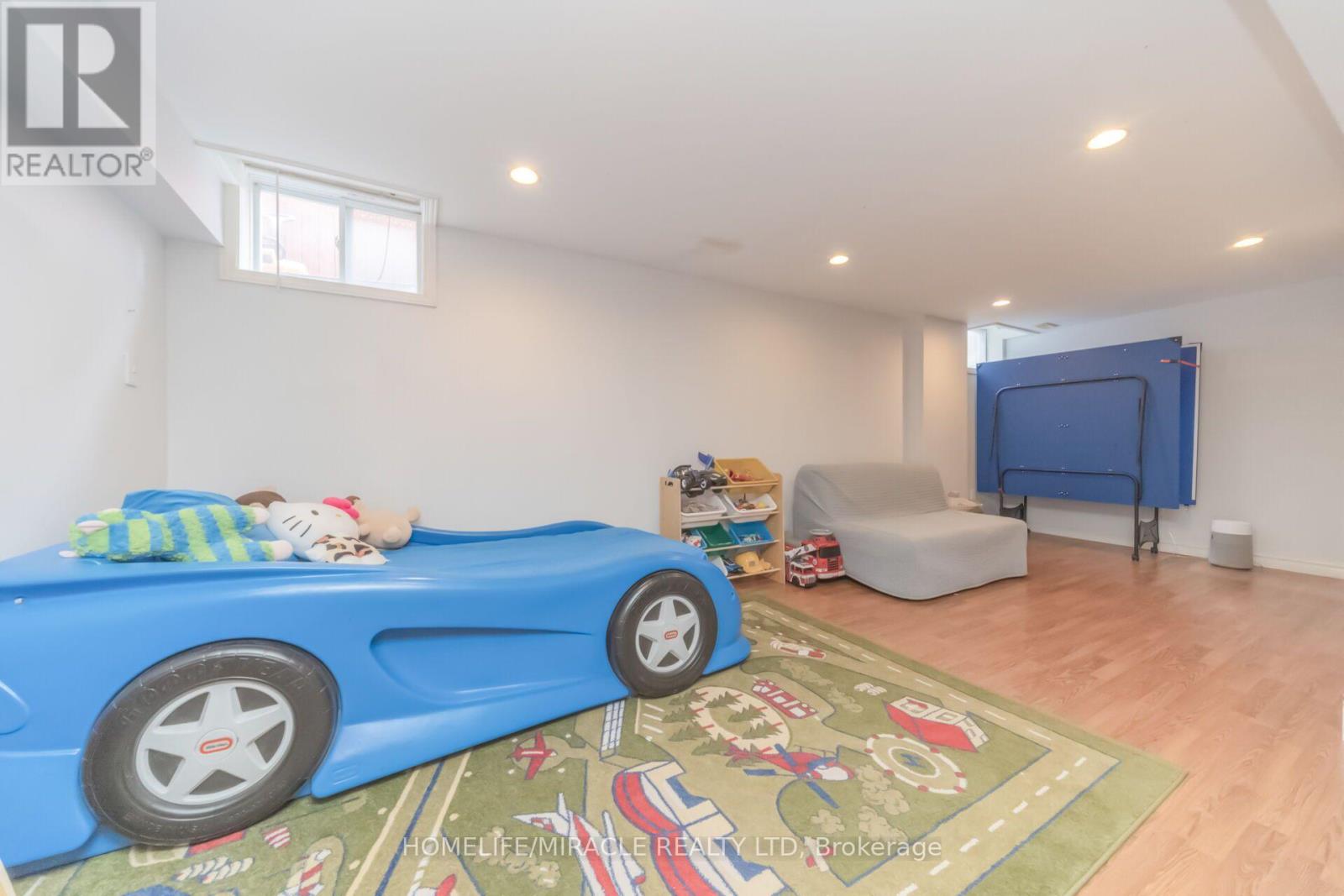 64 Aurora Place, Brampton, Ontario  L6Z 2A8 - Photo 29 - W13566056
