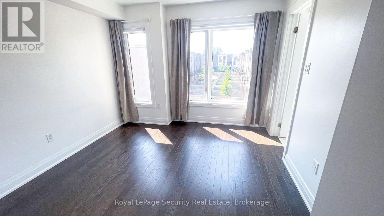 Unit 2 - 39 Wild Rose Gardens, Toronto, Ontario M6L 0A5 - Photo 12 - W13566096