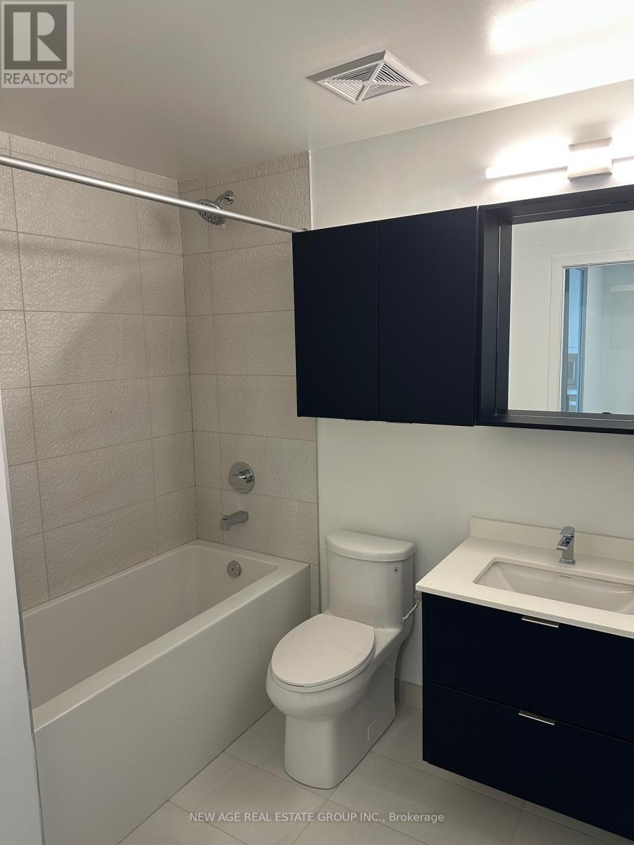 2107 - 5105 Hurontario St Street E, Mississauga, Ontario  L4Z 0C9 - Photo 4 - W13566110