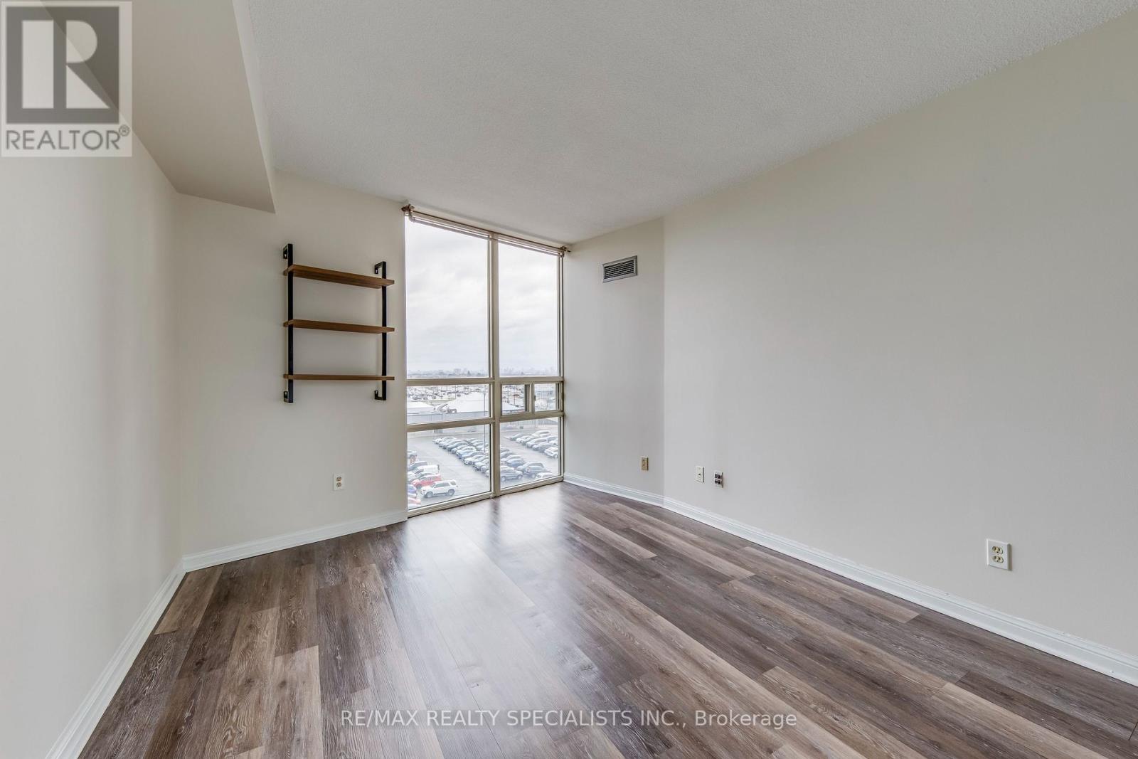 604 - 50 Eglinton Avenue W, Mississauga, Ontario  L5R 3P5 - Photo 24 - W13566118