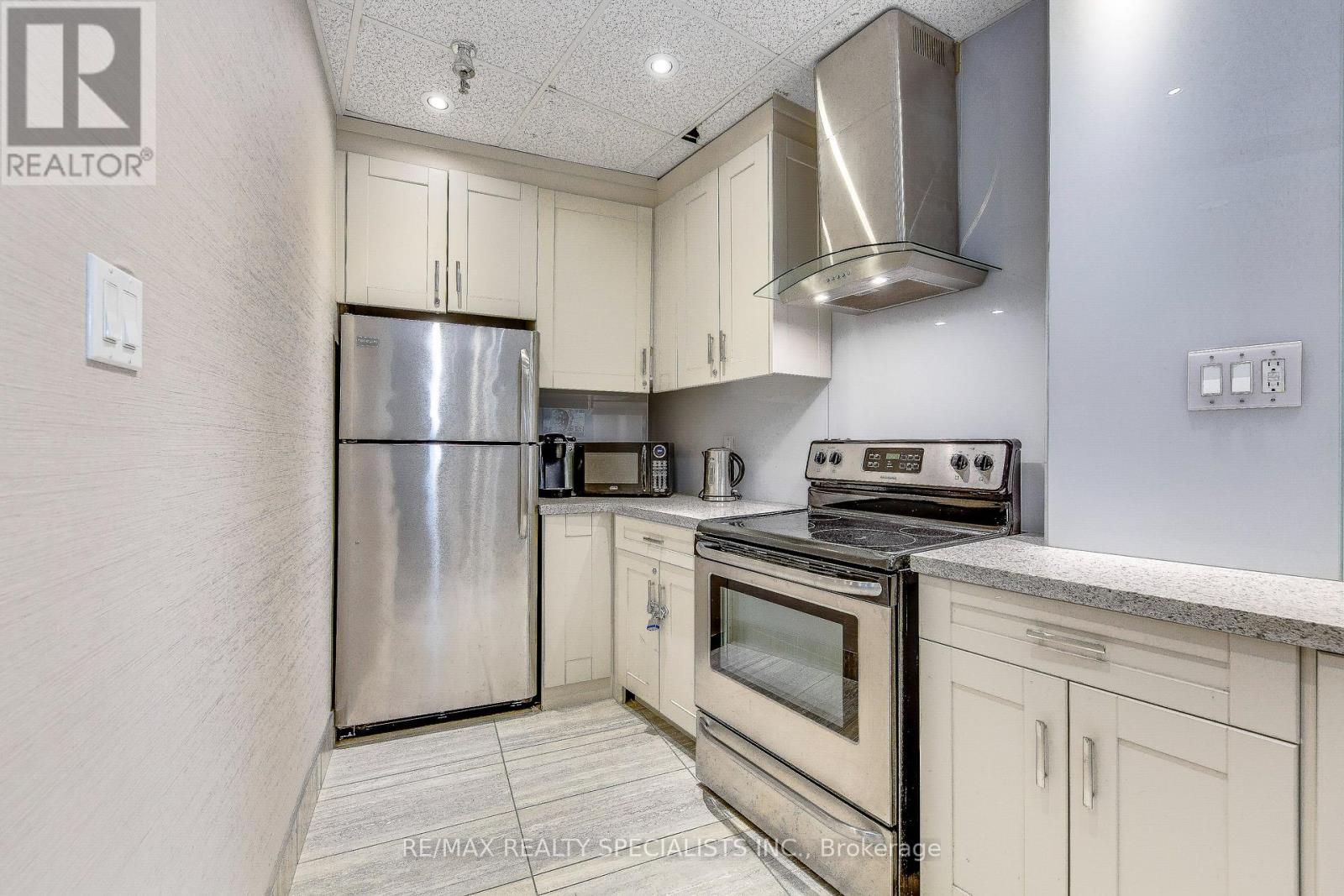 604 - 50 Eglinton Avenue W, Mississauga, Ontario  L5R 3P5 - Photo 37 - W13566118