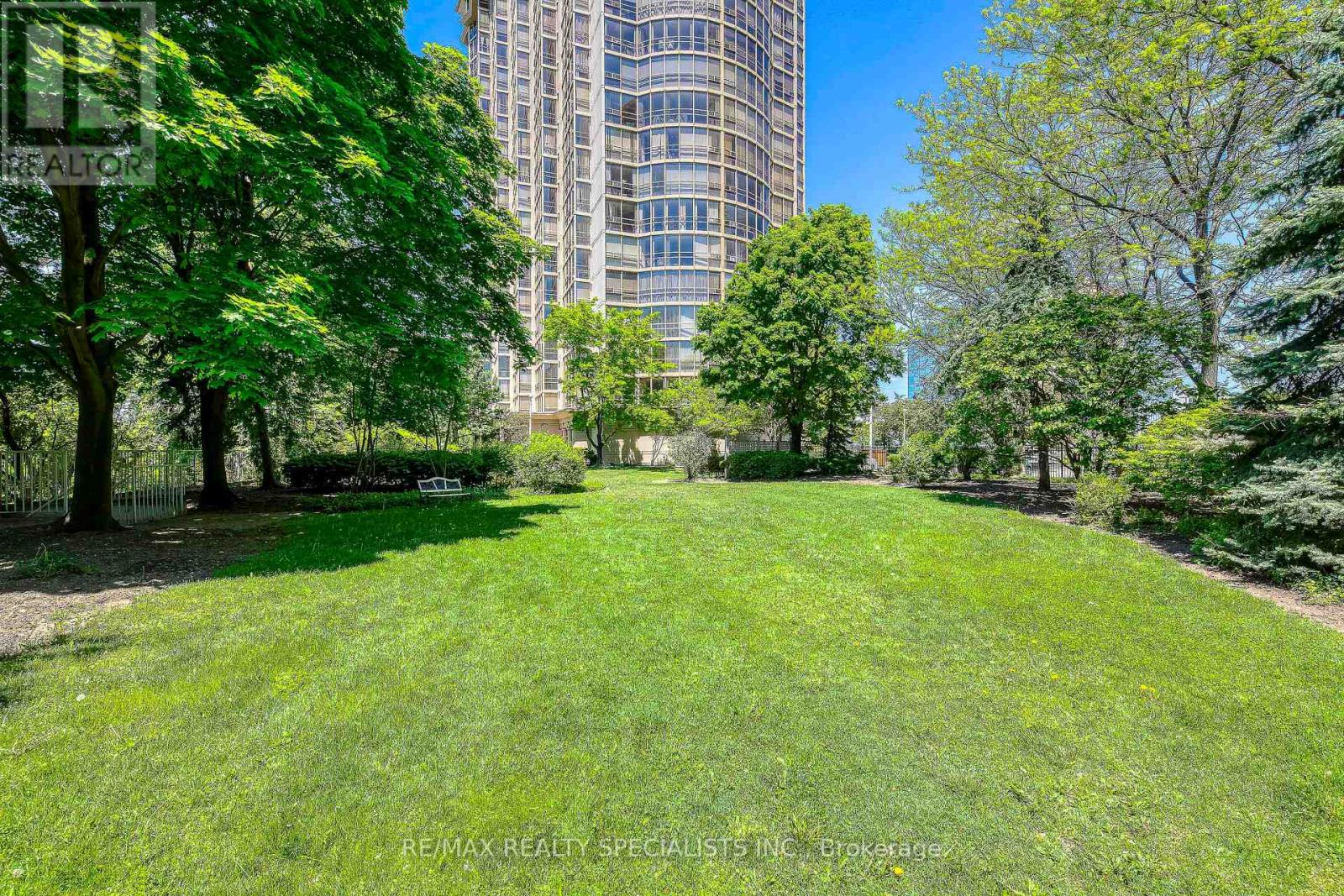 604 - 50 Eglinton Avenue W, Mississauga, Ontario  L5R 3P5 - Photo 47 - W13566118