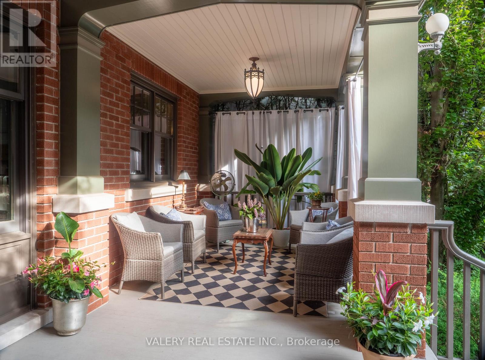 270 Indian Road, Toronto, Ontario  M6R 2X2 - Photo 41 - W13566182