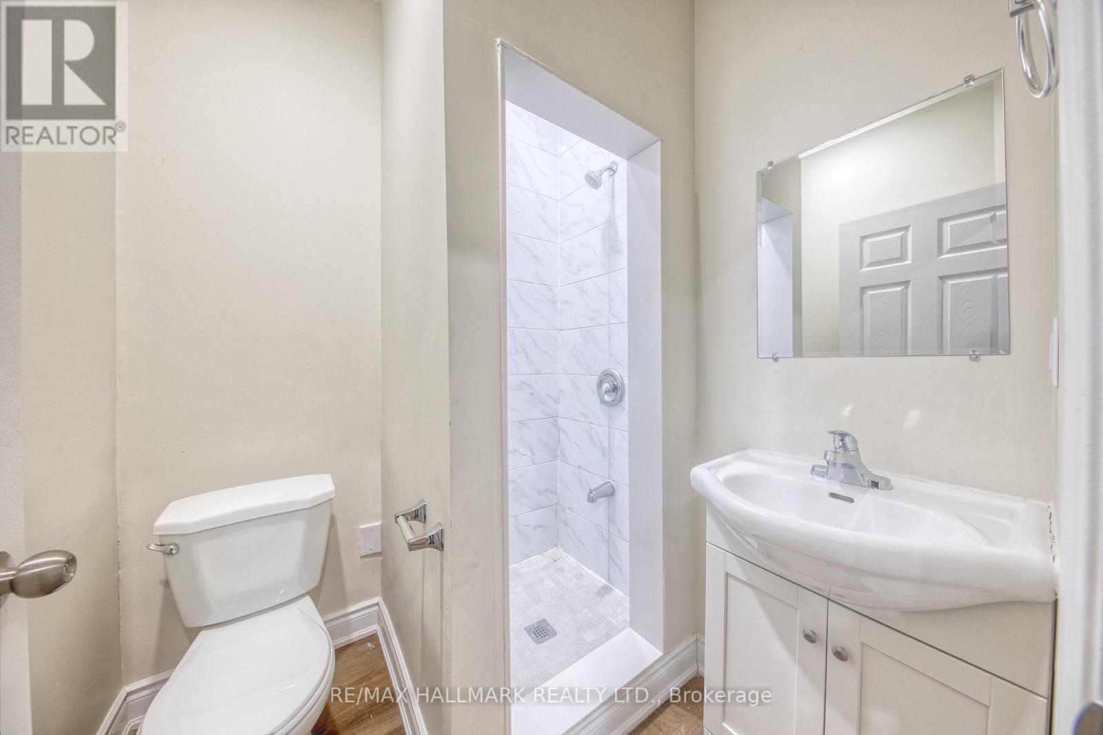 MAIN - 46 SPRINGHURST AVENUE