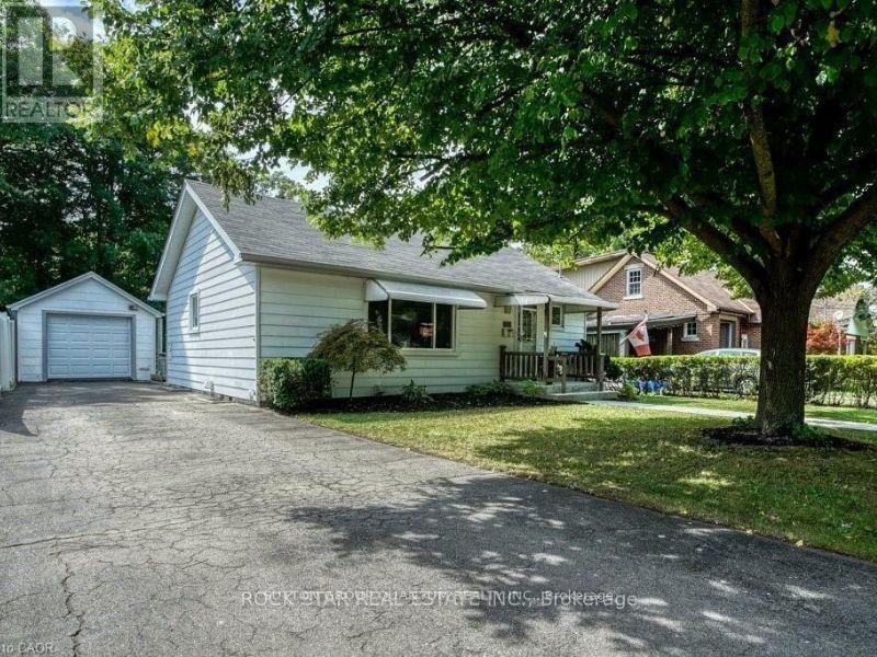 UPPER - 102 KRIBS STREET, Cambridge, Ontario