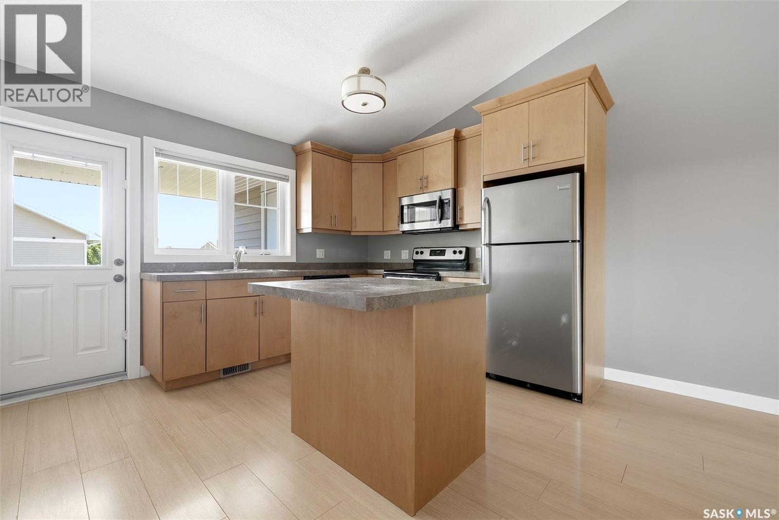 4203 Green Apple Drive E, Regina, Saskatchewan  S4V 1M6 - Photo 6 - SK042598