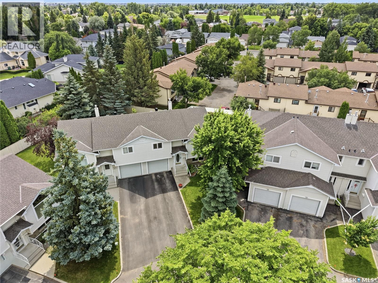 11 605 Perehudoff Crescent, Saskatoon, Saskatchewan  S7N 4N7 - Photo 3 - SK042242