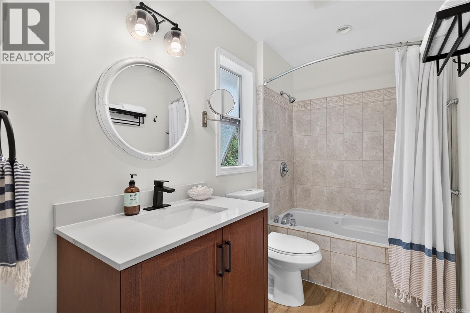 8 124 Valhalla Rd, Salt Spring, British Columbia V8K 2V1 - Photo 24 - 1043223