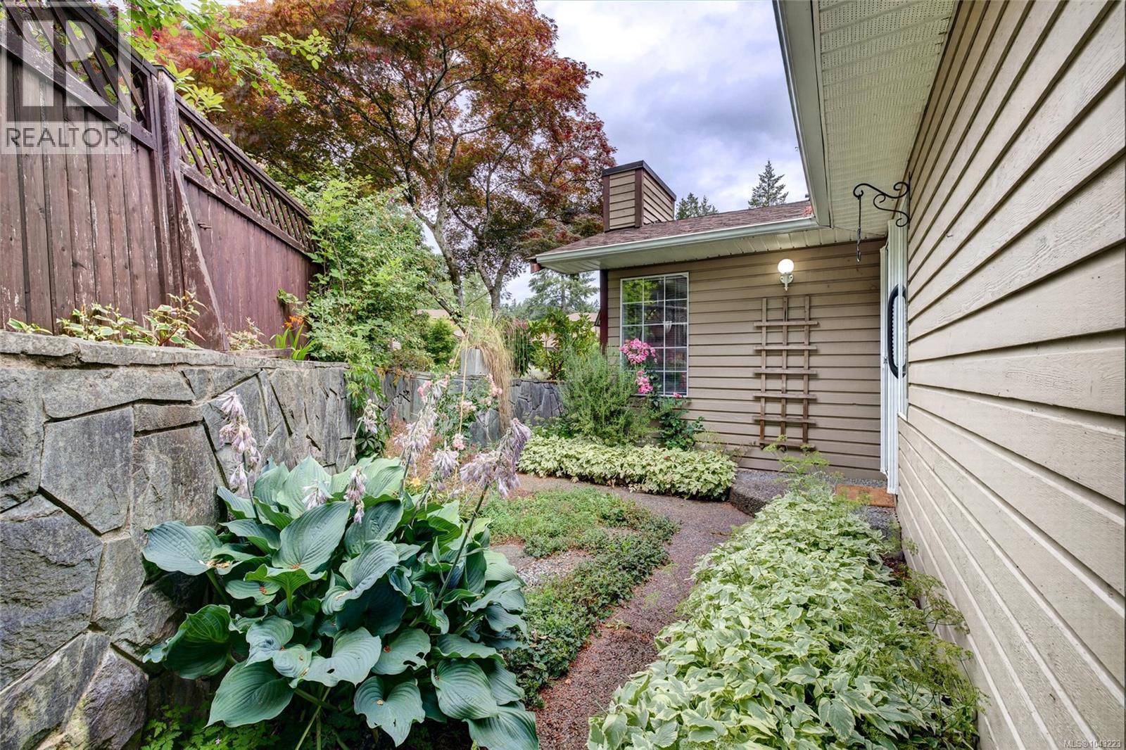 8 124 Valhalla Rd, Salt Spring, British Columbia V8K 2V1 - Photo 31 - 1043223