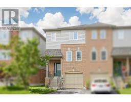 15 - 33 ASPEN PARK WAY, Whitby, Ontario