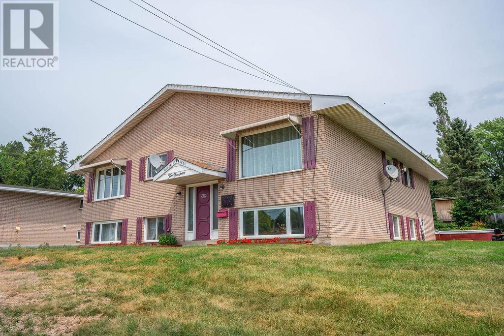 1014 Peoples RD, Sault Ste. Marie, Ontario