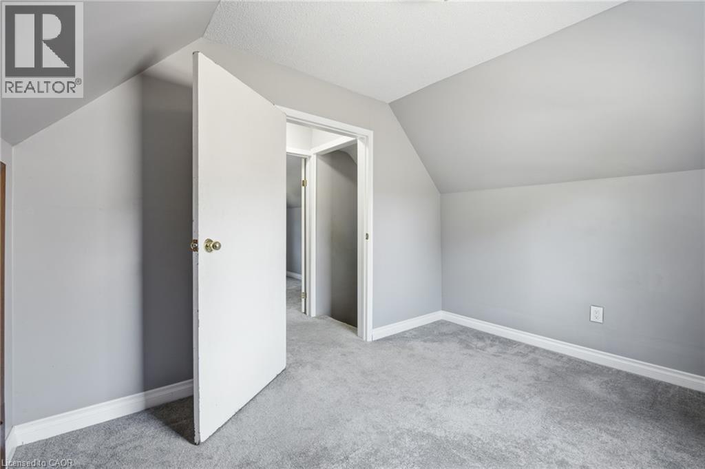 33 Belmont Avenue E, Kitchener, Ontario N2M 4B8 - Photo 21 - 40846874