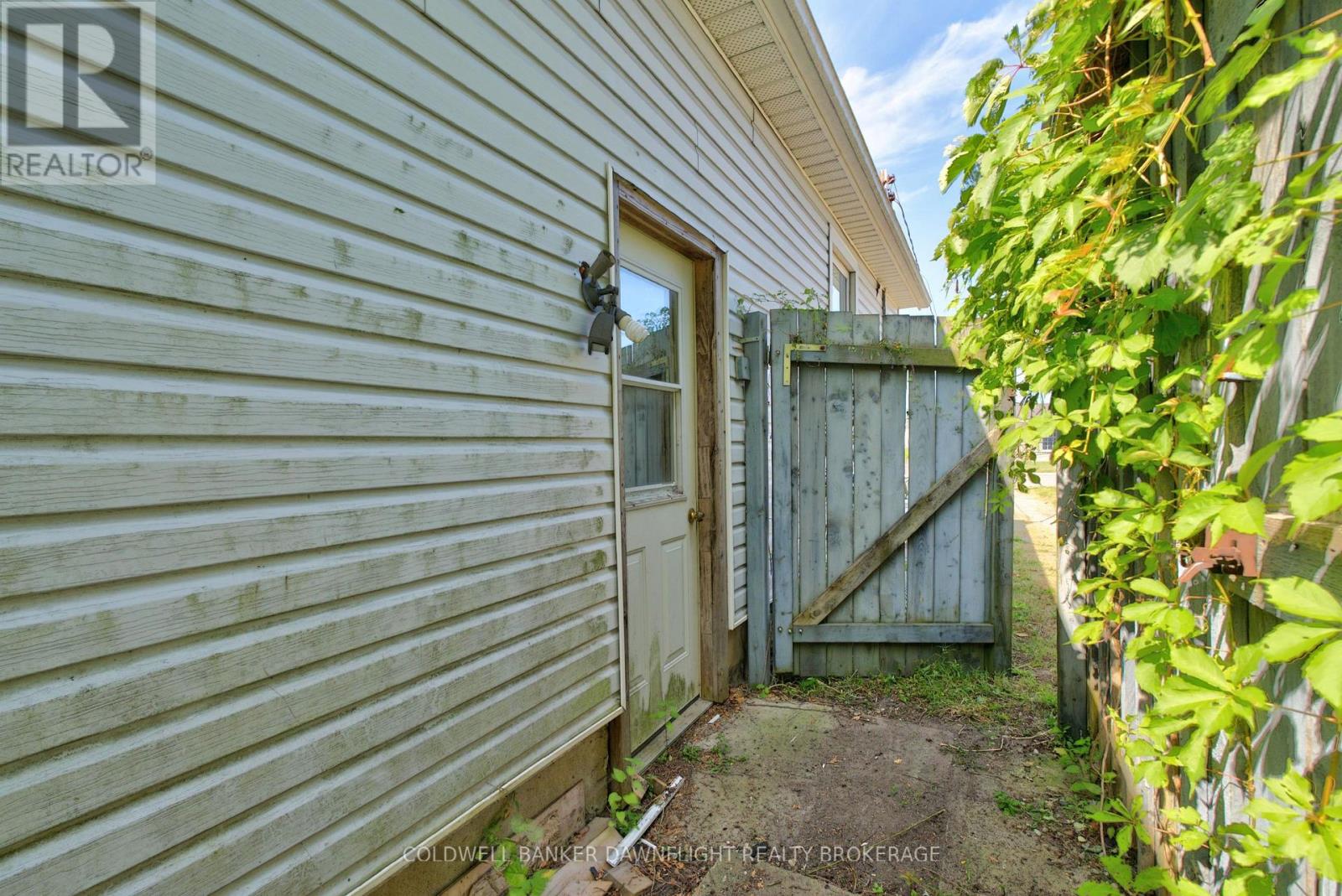 254 Marlborough Street, South Huron, Ontario  N0M 1S2 - Photo 16 - X13566494