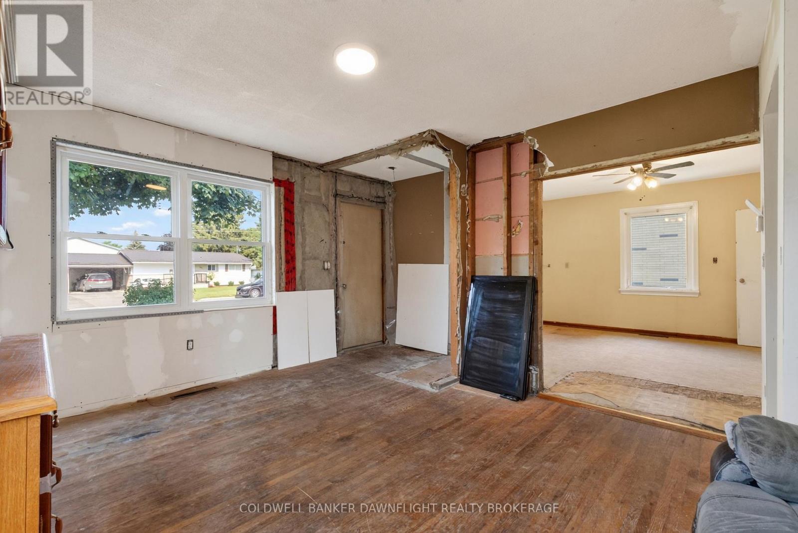 254 Marlborough Street, South Huron, Ontario  N0M 1S2 - Photo 7 - X13566494