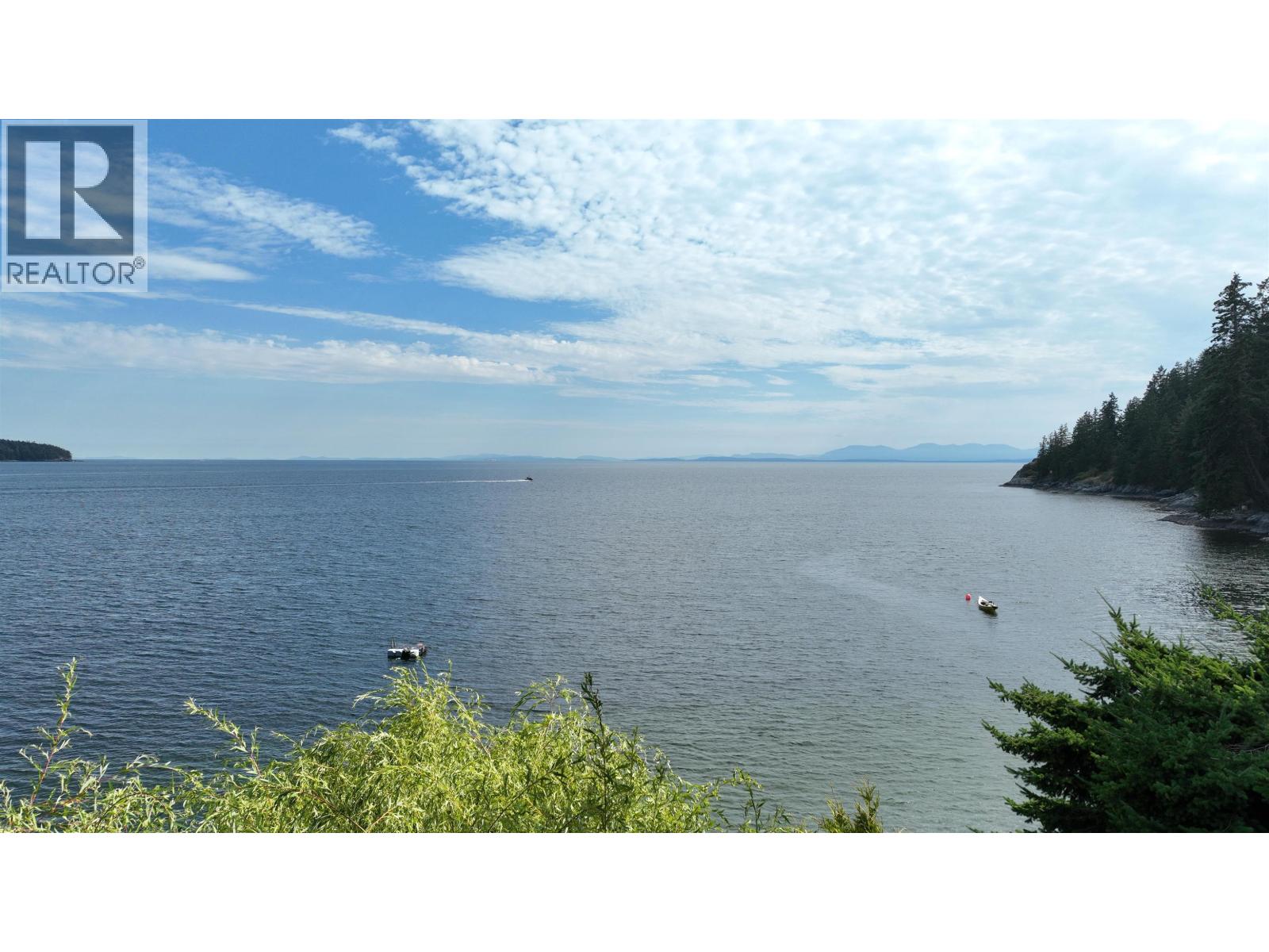 735 Franklin Road, Gibsons, British Columbia V0N 1V8 - Photo 3 - R3146475