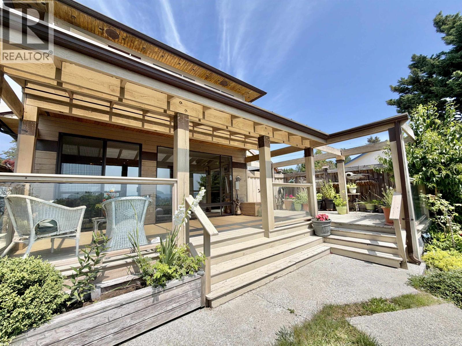 735 Franklin Road, Gibsons, British Columbia V0N 1V8 - Photo 31 - R3146475