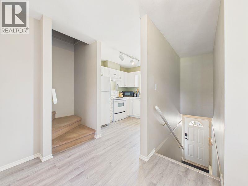 1004 23rd Avenue N Unit# 209, Cranbrook, British Columbia V1C 6P9 - Photo 13 - 10393892