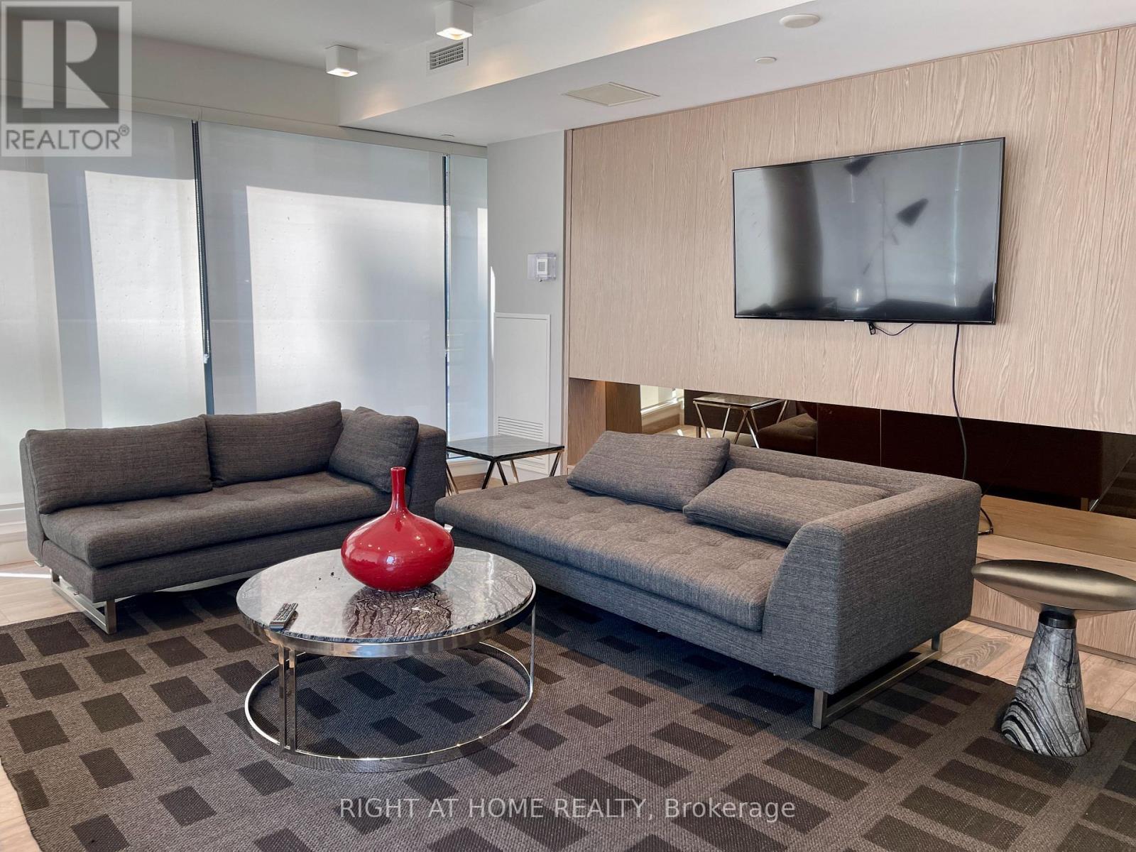 2407 - 215 Queen Street W, Toronto, Ontario  M5V 0P5 - Photo 18 - C13566338