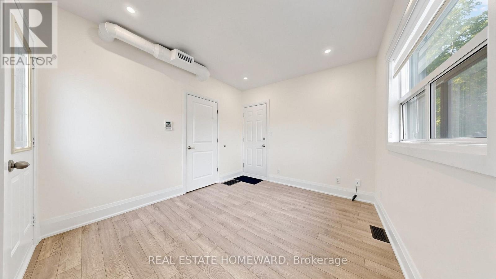 2 - 124 Kendal Avenue, Toronto, Ontario  M5R 1L9 - Photo 6 - C13566464