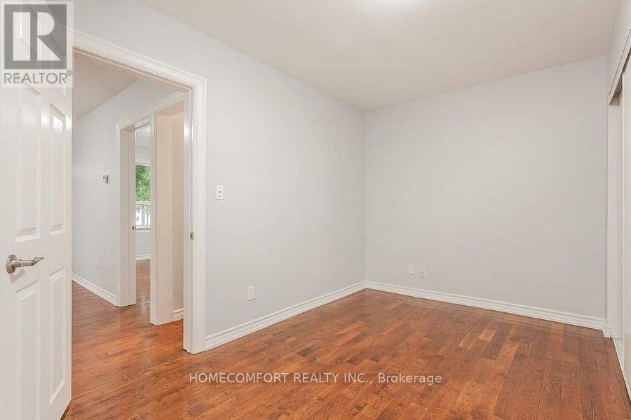 208 Manning Avenue, Toronto, Ontario M6J 2K7 - Photo 9 - C13566486