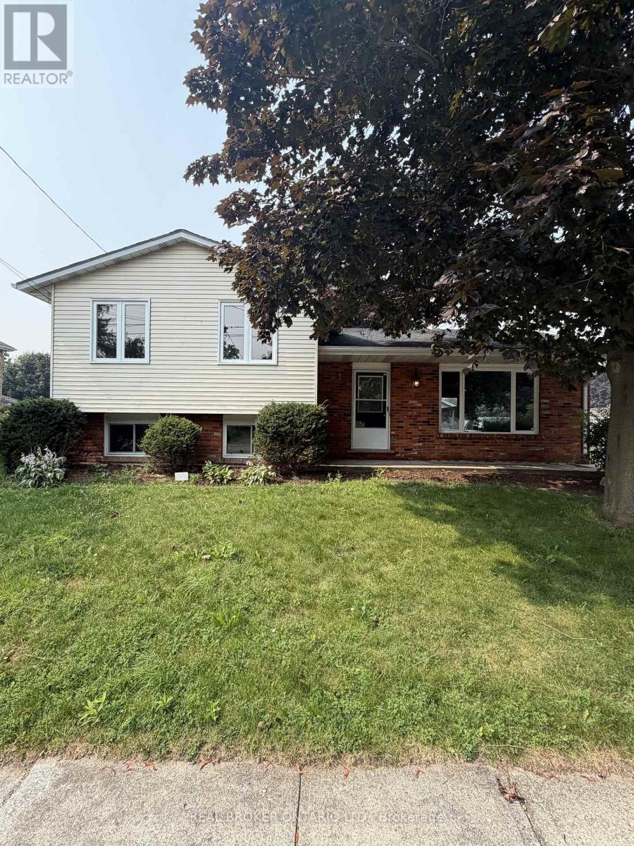 49 JANE STREET, Haldimand