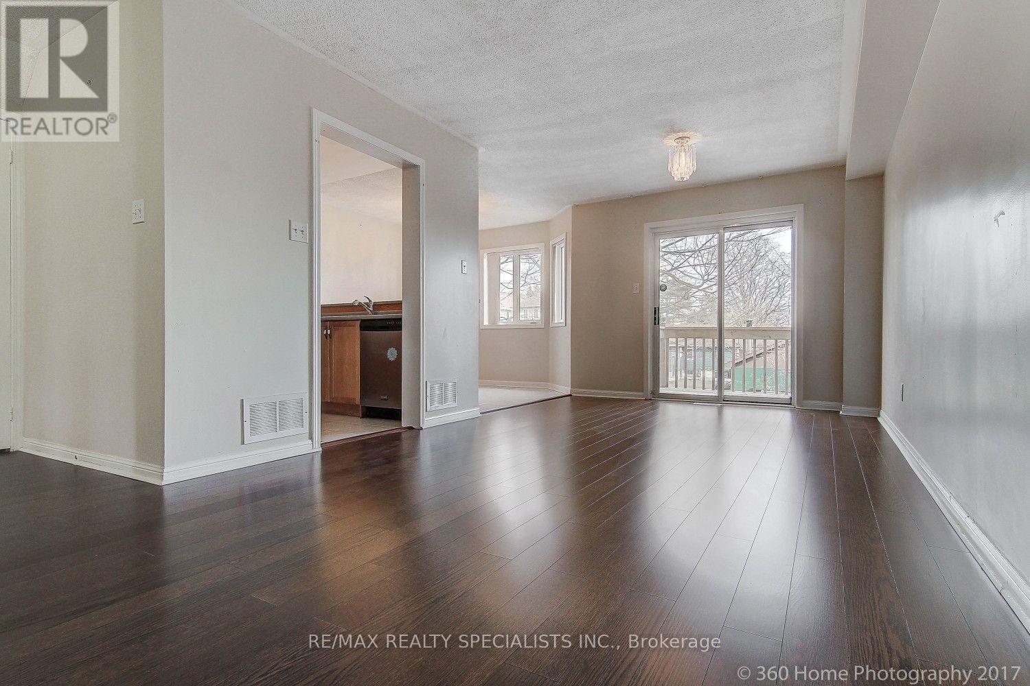 97 Piperbrook Crescent, Toronto, Ontario  M1E 5H1 - Photo 9 - E13566444