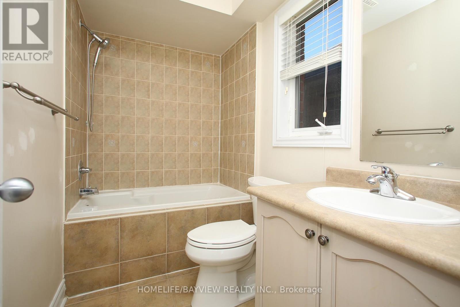 572 Country Glen Road, Markham, Ontario L6B 1E8 - Photo 17 - N13566398