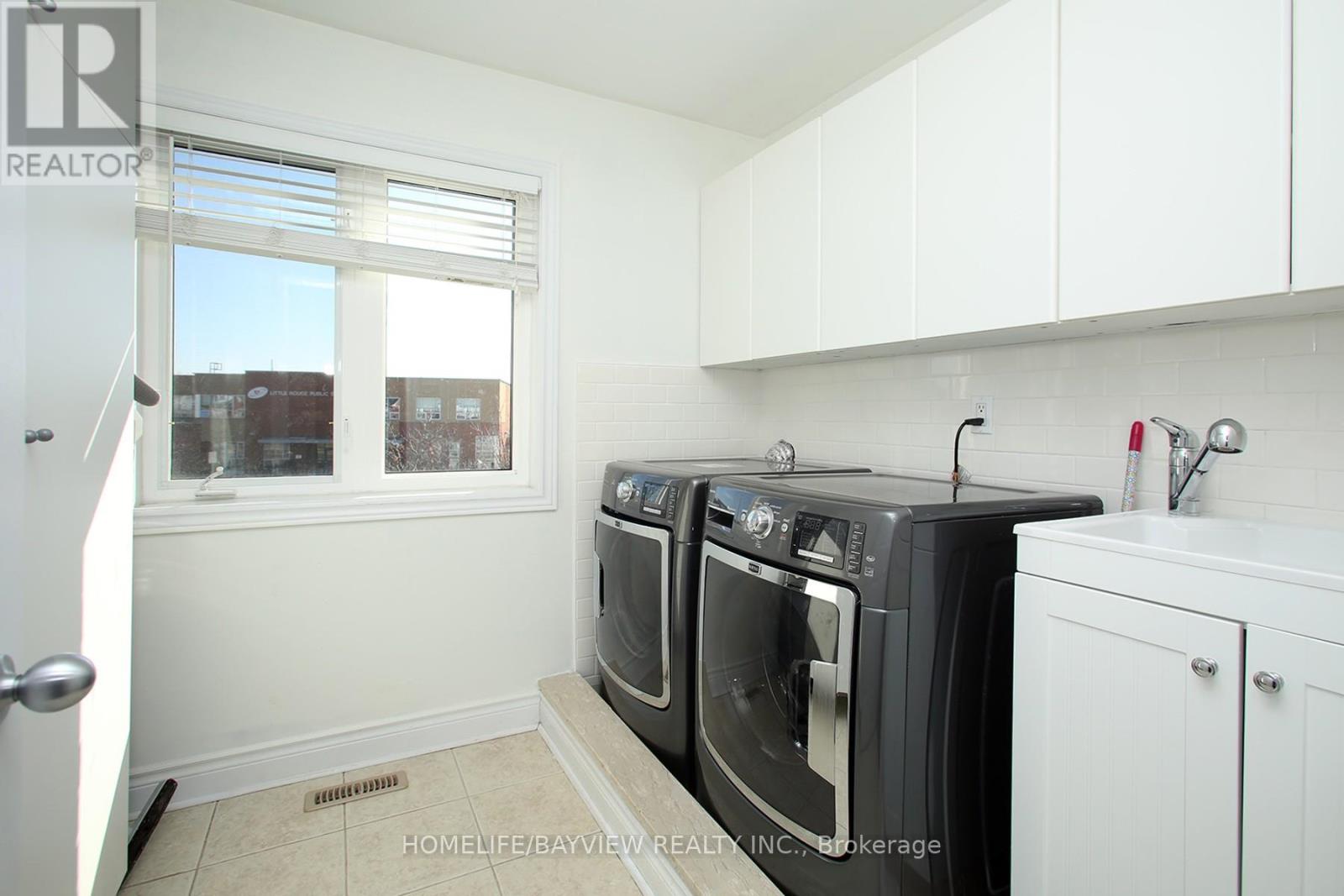 572 Country Glen Road, Markham, Ontario L6B 1E8 - Photo 18 - N13566398