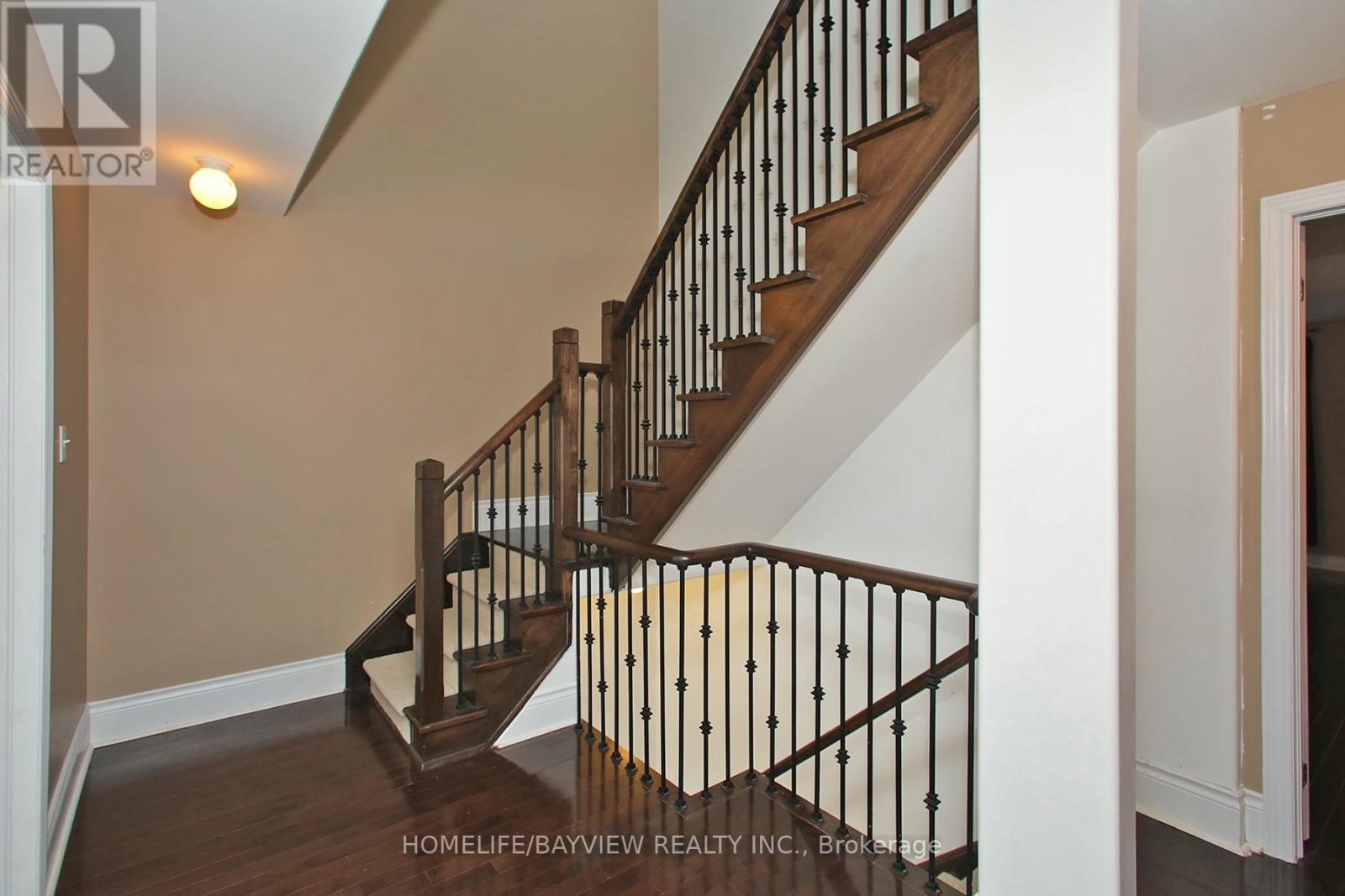 572 Country Glen Road, Markham, Ontario L6B 1E8 - Photo 19 - N13566398