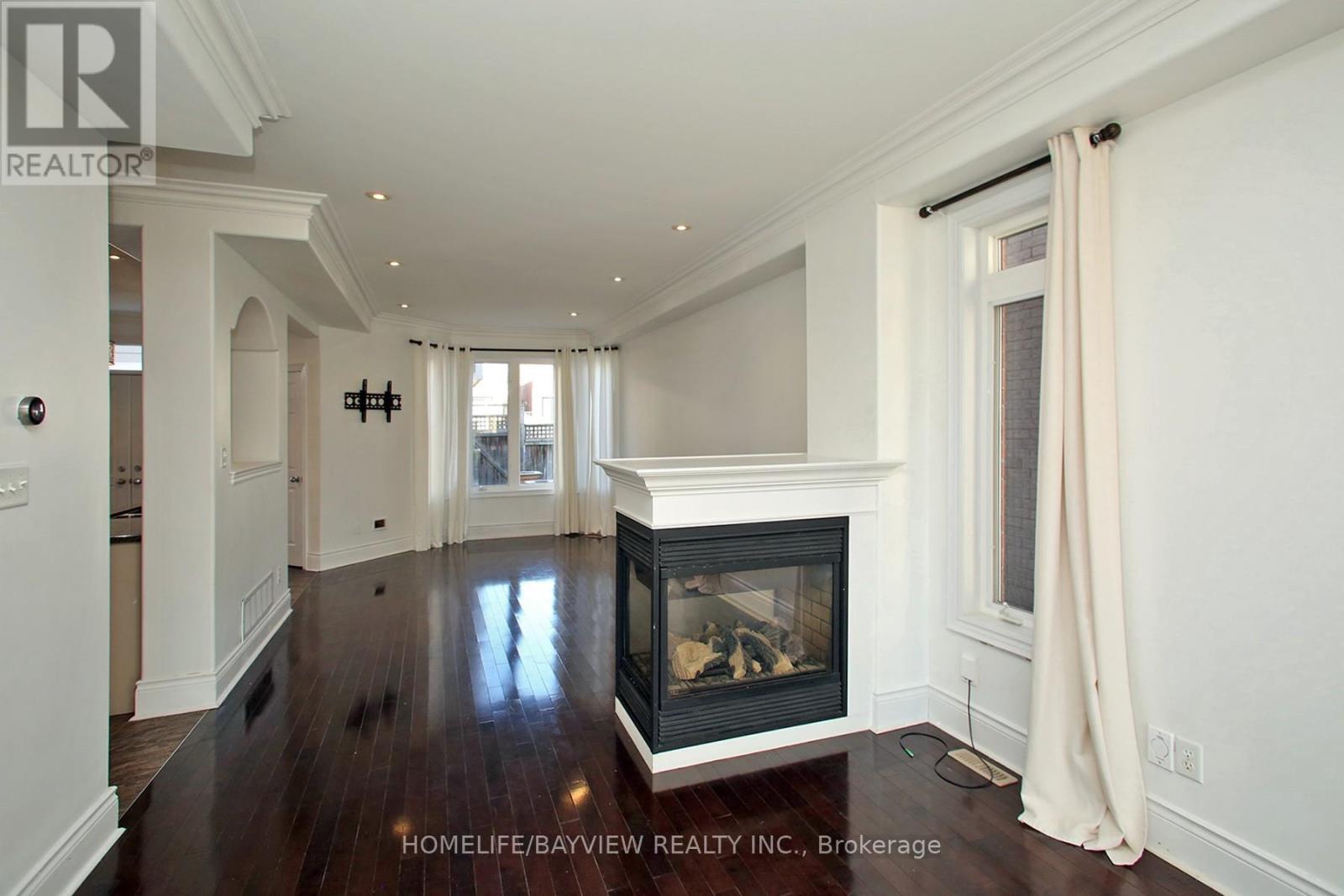 572 Country Glen Road, Markham, Ontario L6B 1E8 - Photo 5 - N13566398