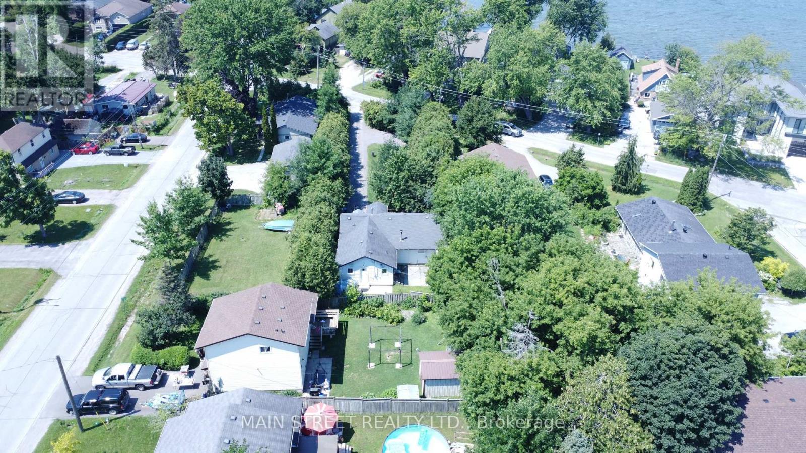 467 Lake Drive S, Georgina, Ontario  L4P 1R2 - Photo 2 - N13566504