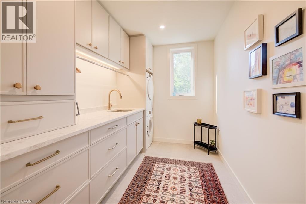 441 East Avenue, Kitchener, Ontario  N2H 1Z7 - Photo 32 - 40846960