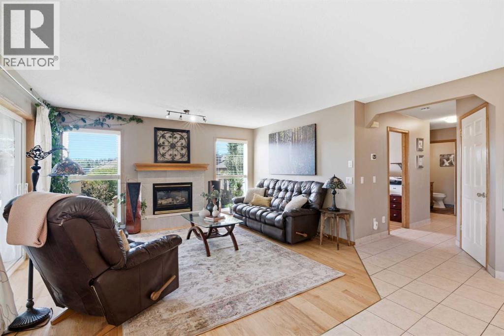 12 Edgeridge Green Nw, Calgary, Alberta  T3A 6A9 - Photo 14 - A2327402