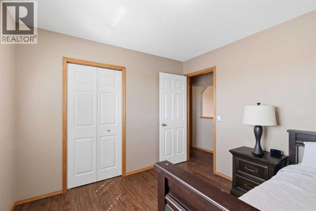 12 Edgeridge Green Nw, Calgary, Alberta  T3A 6A9 - Photo 32 - A2327402