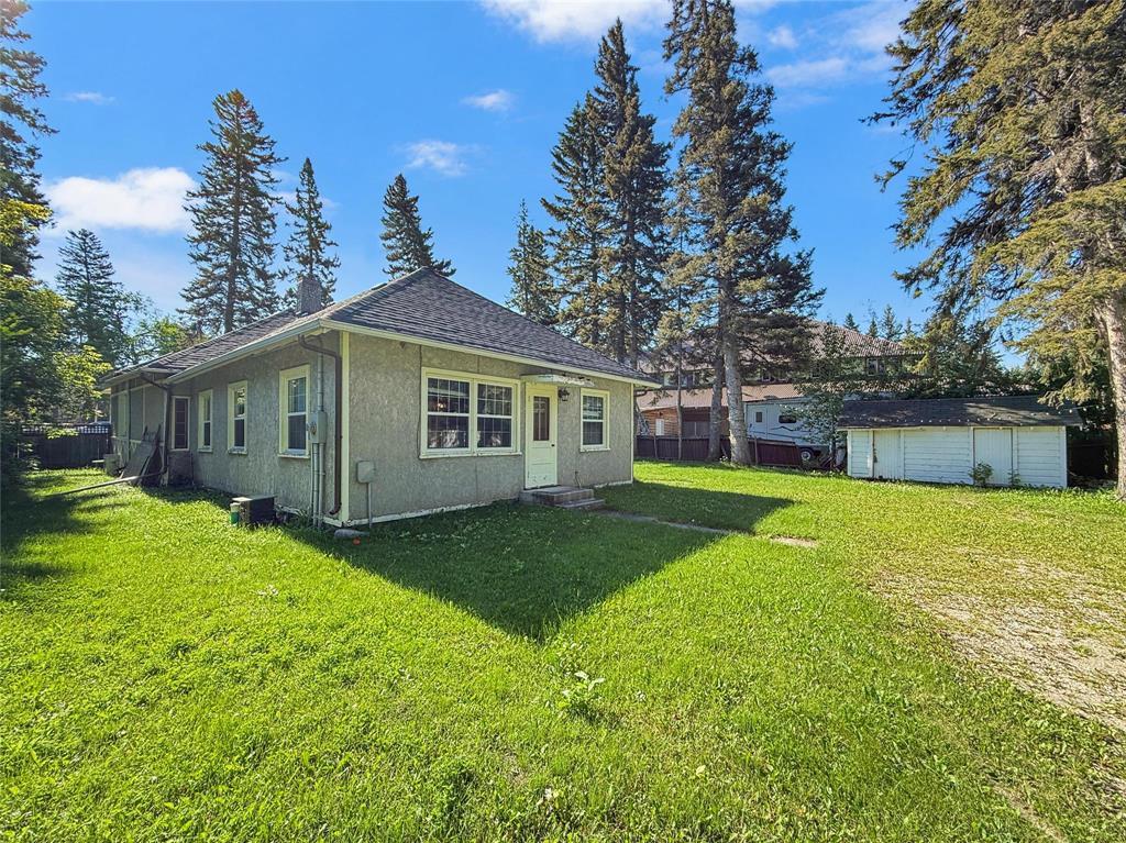 123 Wasagaming Drive, Clear Lake, Manitoba  R0J 1N0 - Photo 24 - 202616670