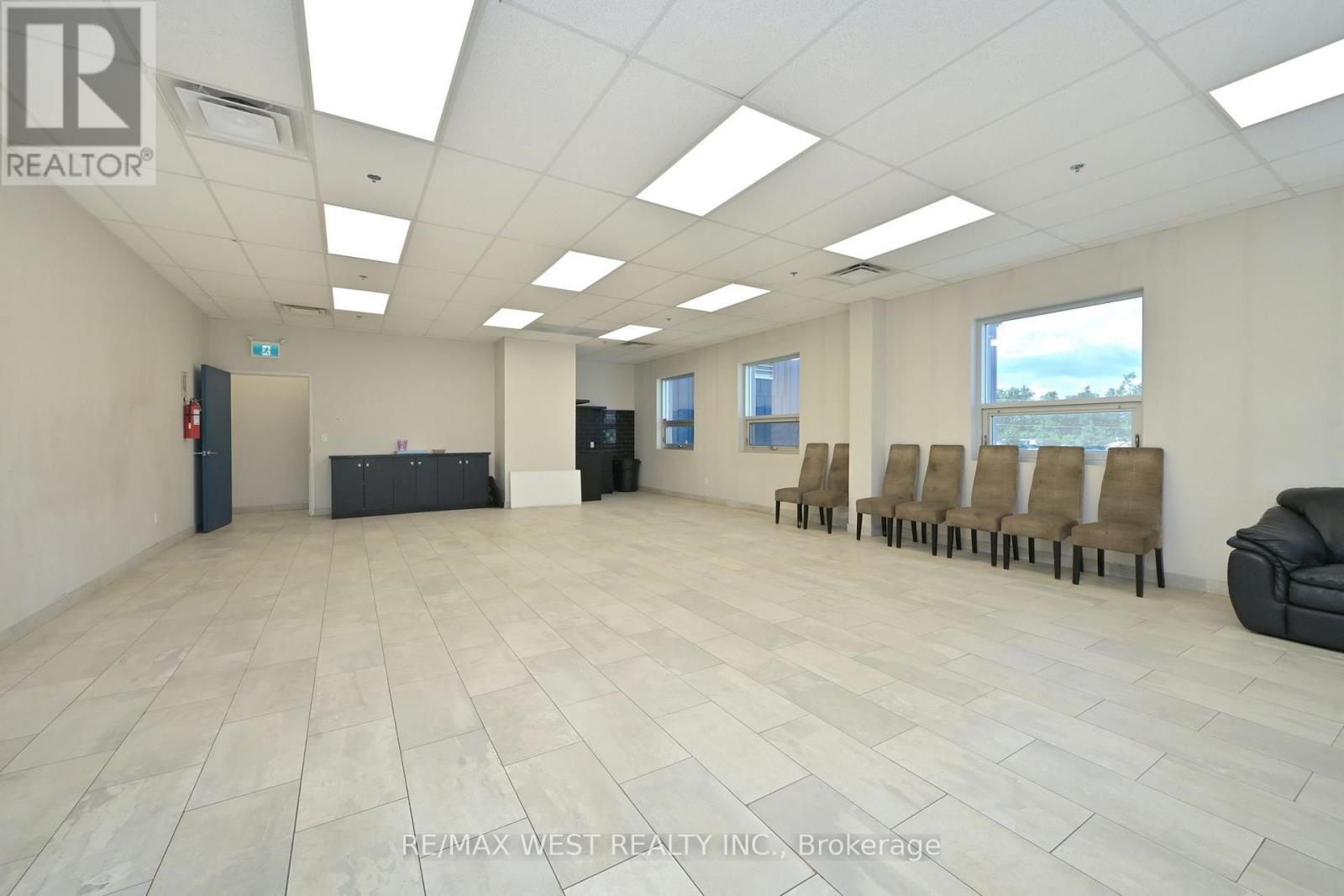 21 Bertram Industrial Parkway, Springwater, Ontario  L9X 1L1 - Photo 15 - S13150702