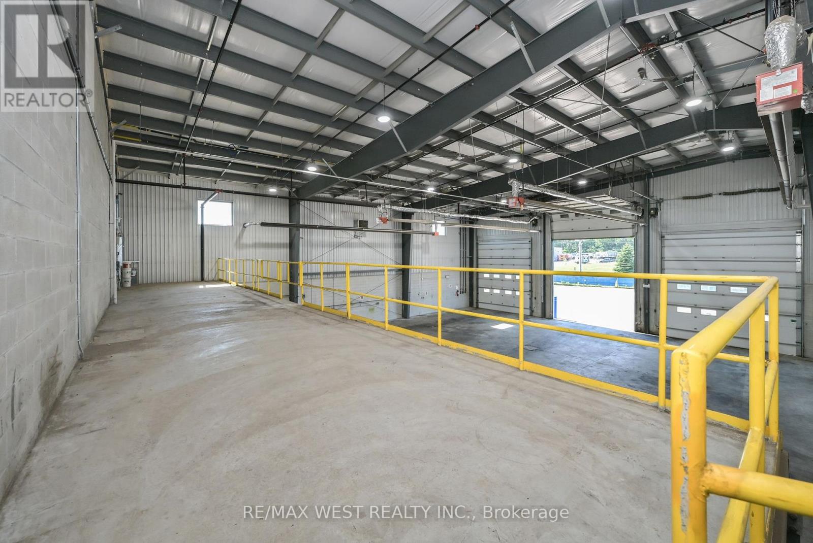 21 Bertram Industrial Parkway, Springwater, Ontario  L9X 1L1 - Photo 22 - S13150702