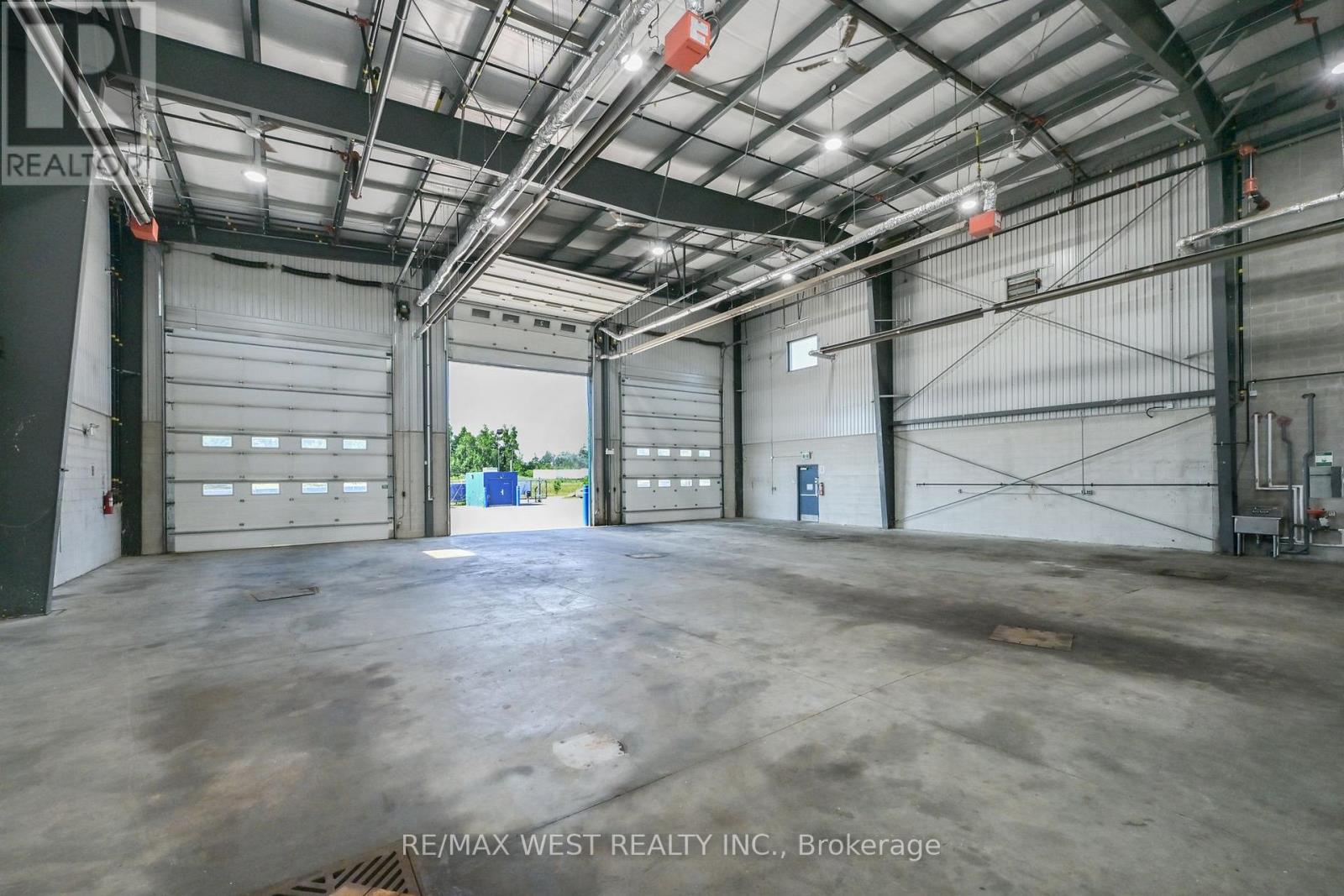 21 Bertram Industrial Parkway, Springwater, Ontario  L9X 1L1 - Photo 19 - S13150702